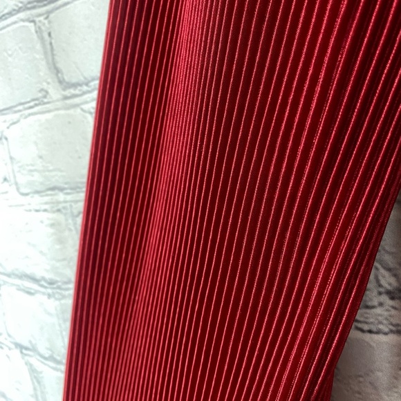 Shein Red Long Sleeve Blouse size 3X - Picture 8 of 9